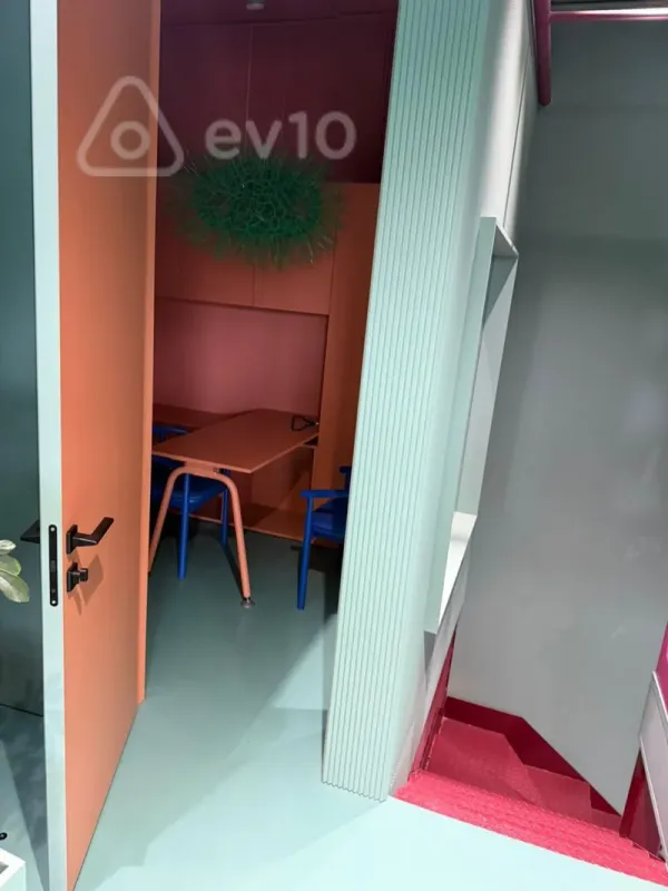 Kirayə verilir mənzil 150 m²