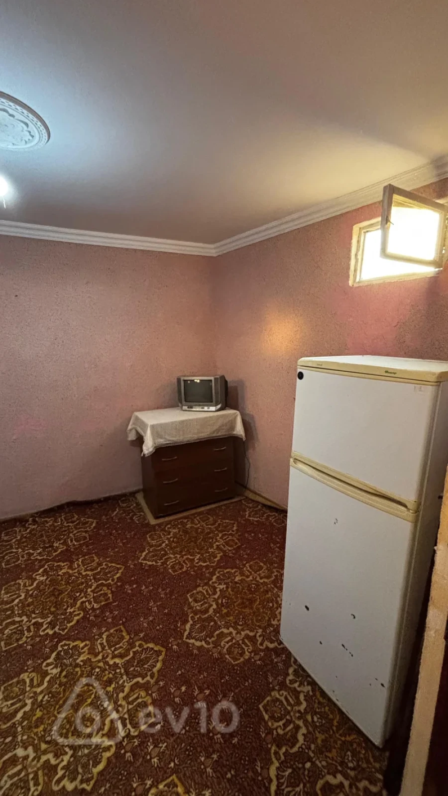 Kirayə verilir 1 otaqlı həyət evi 30 m²