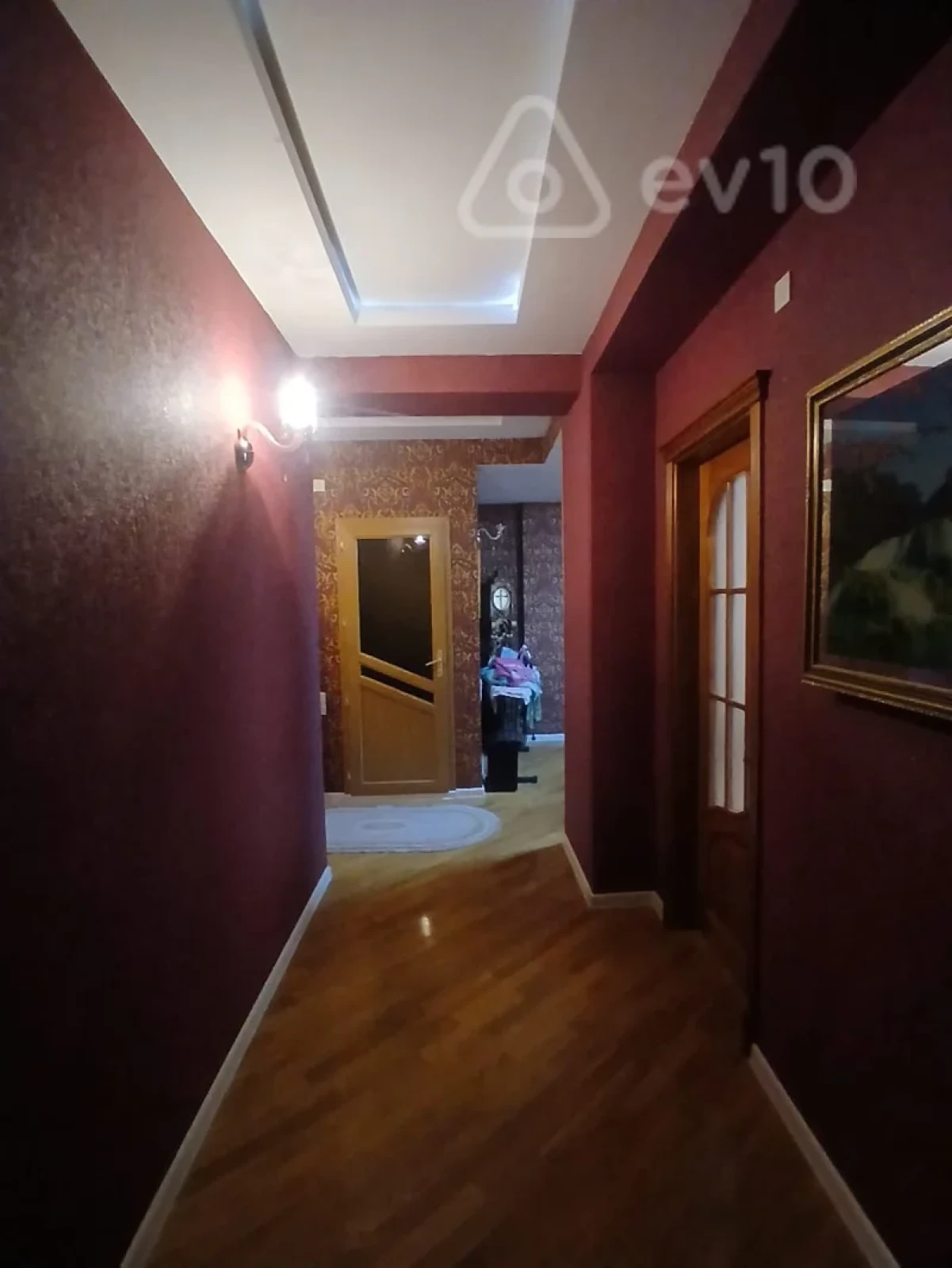 Satılır 4 otaqlı yeni tikili 180 m²