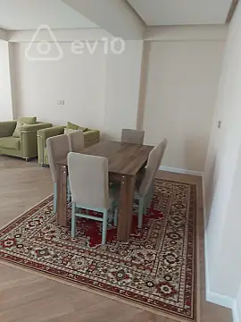 Kirayə verilir 3 otaqlı yeni tikili 130 m²