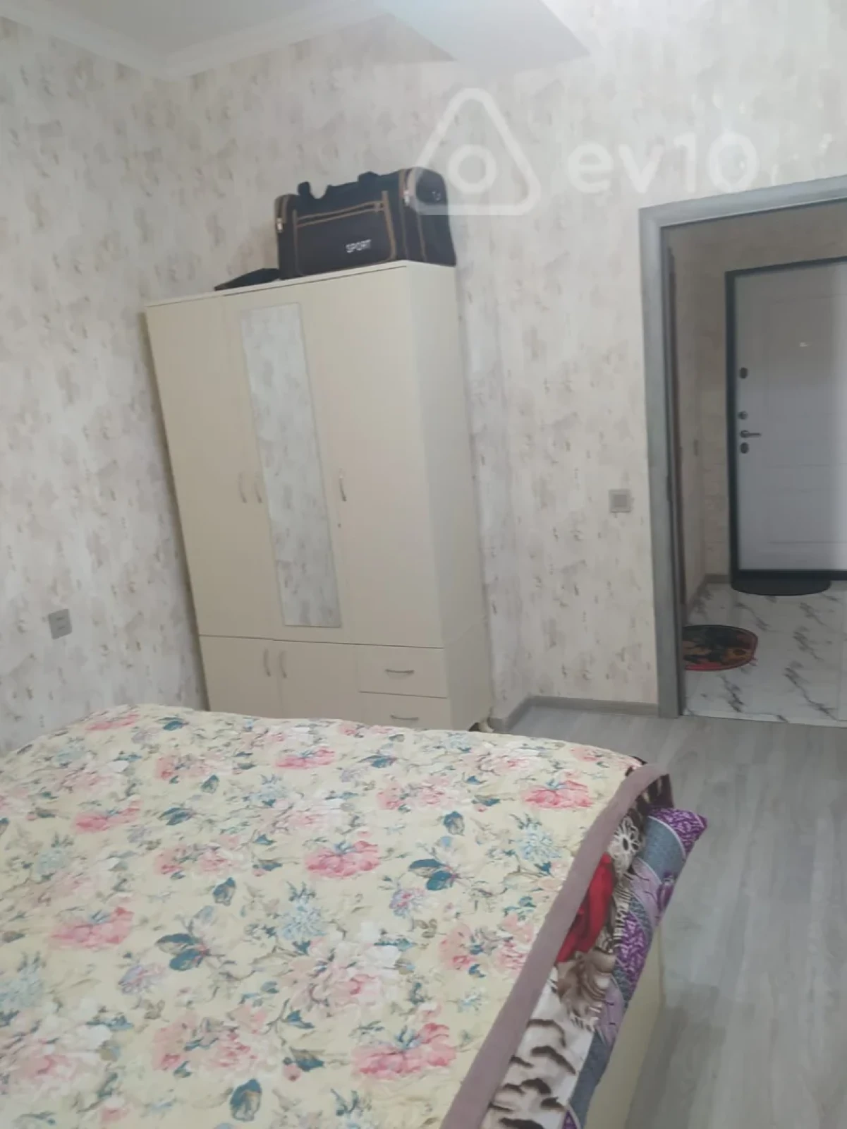 Kirayə verilir 2 otaqlı yeni tikili 65 m²