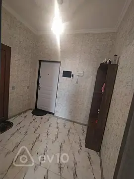 Kirayə verilir 2 otaqlı yeni tikili 65 m²