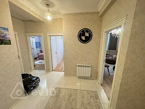 Satılır 2 otaqlı yeni tikili 80 m²