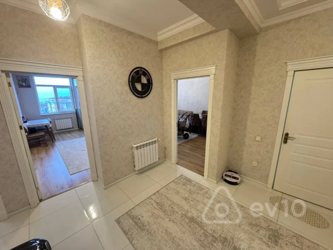 Satılır 2 otaqlı yeni tikili 80 m²