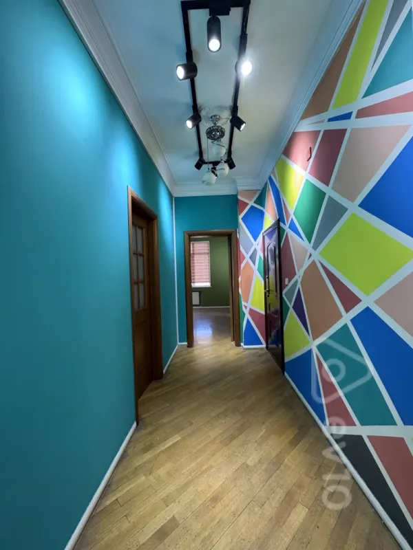 Kirayə verilir 1 otaqlı ofis 25 m²