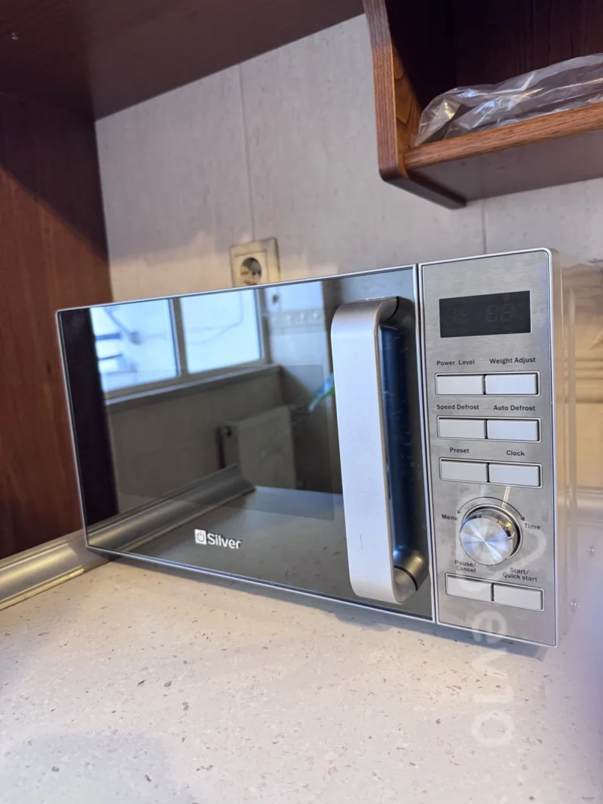 Kirayə verilir 1 otaqlı ofis 25 m²