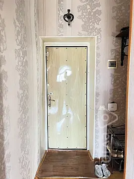 Satılır 2 otaqlı köhnə tikili 60 m²