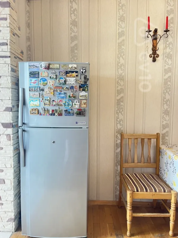 Satılır 2 otaqlı köhnə tikili 60 m²