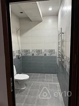 Satılır 3 otaqlı yeni tikili 125 m²