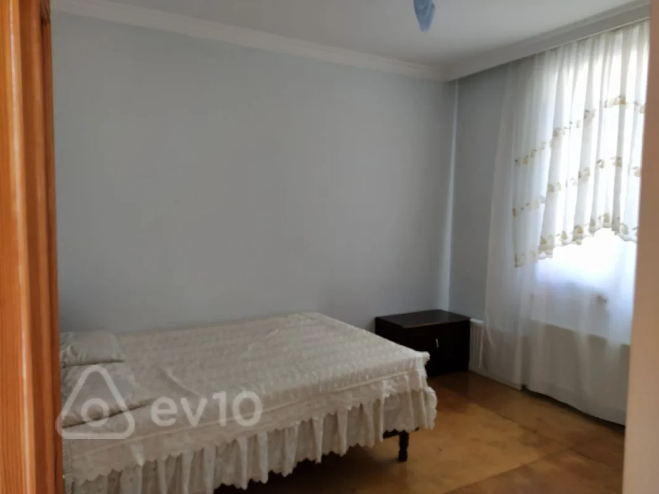 Satılır 5 otaqlı həyət evi 110 m²