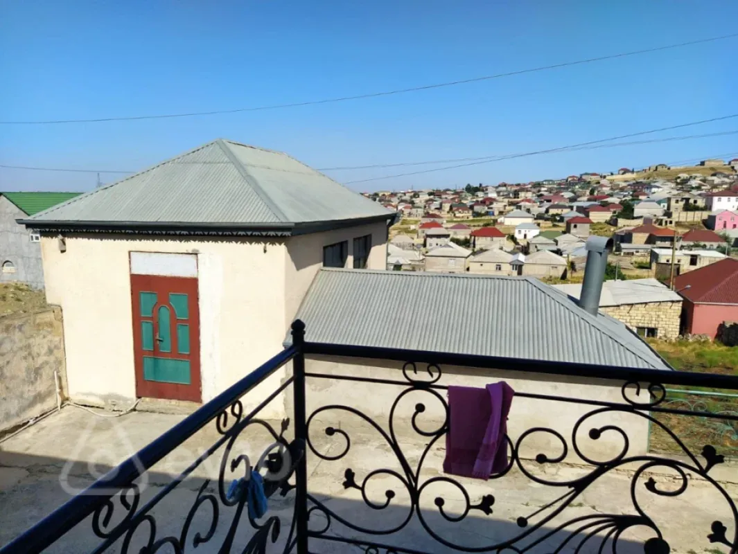 Satılır 5 otaqlı həyət evi 110 m²