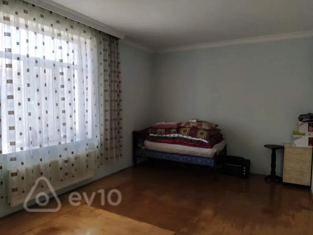 Satılır 5 otaqlı həyət evi 110 m²