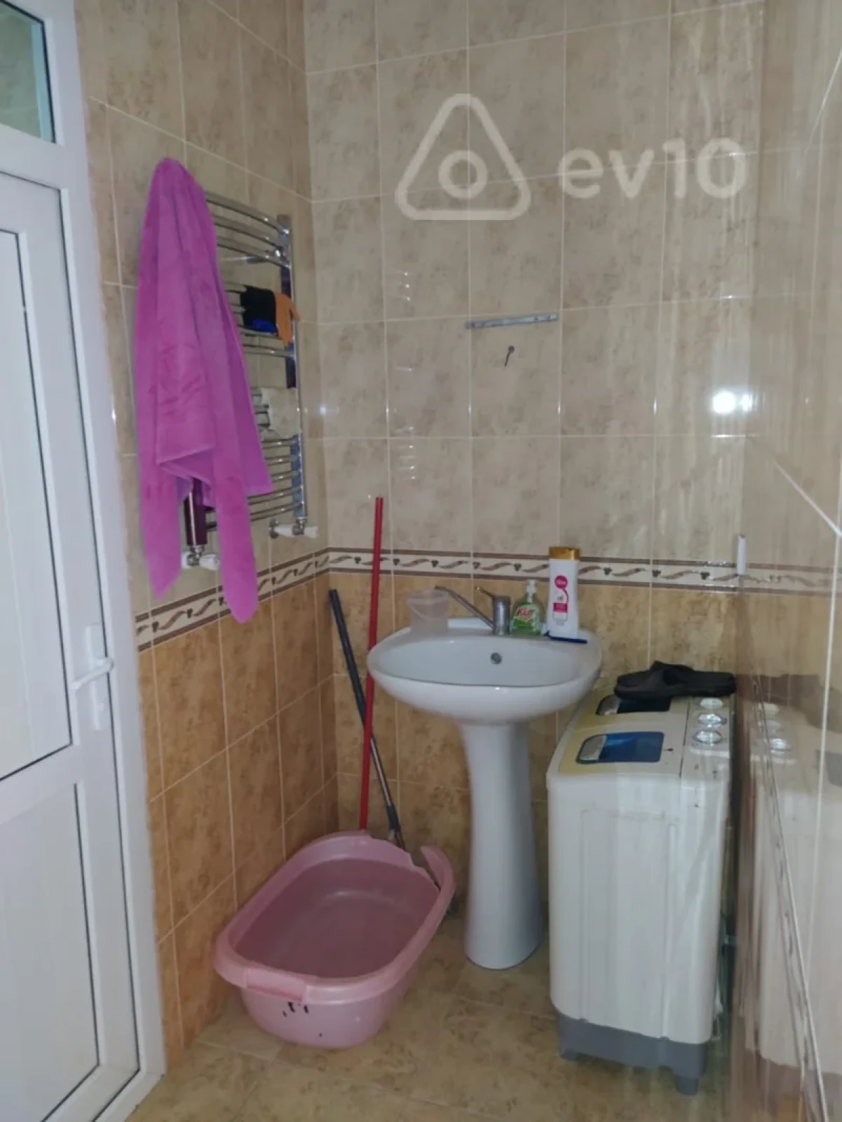 Satılır 5 otaqlı həyət evi 110 m²