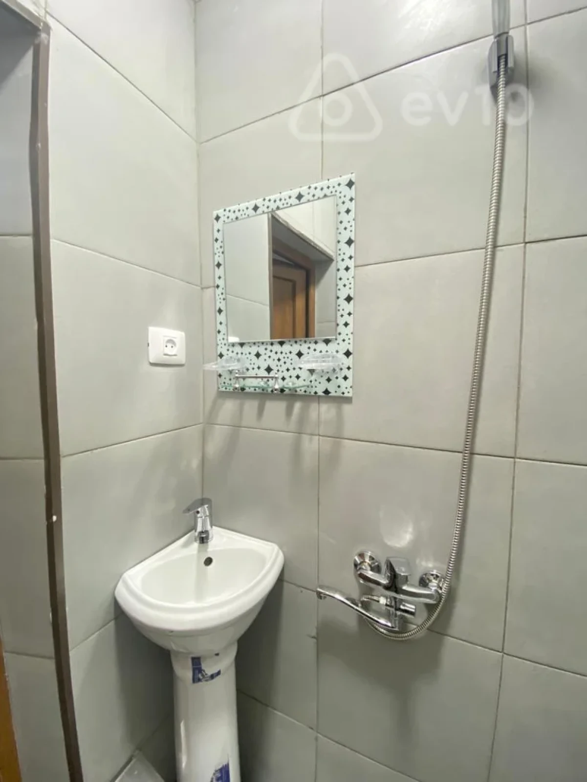 Kirayə verilir 2 otaqlı həyət evi 40 m²