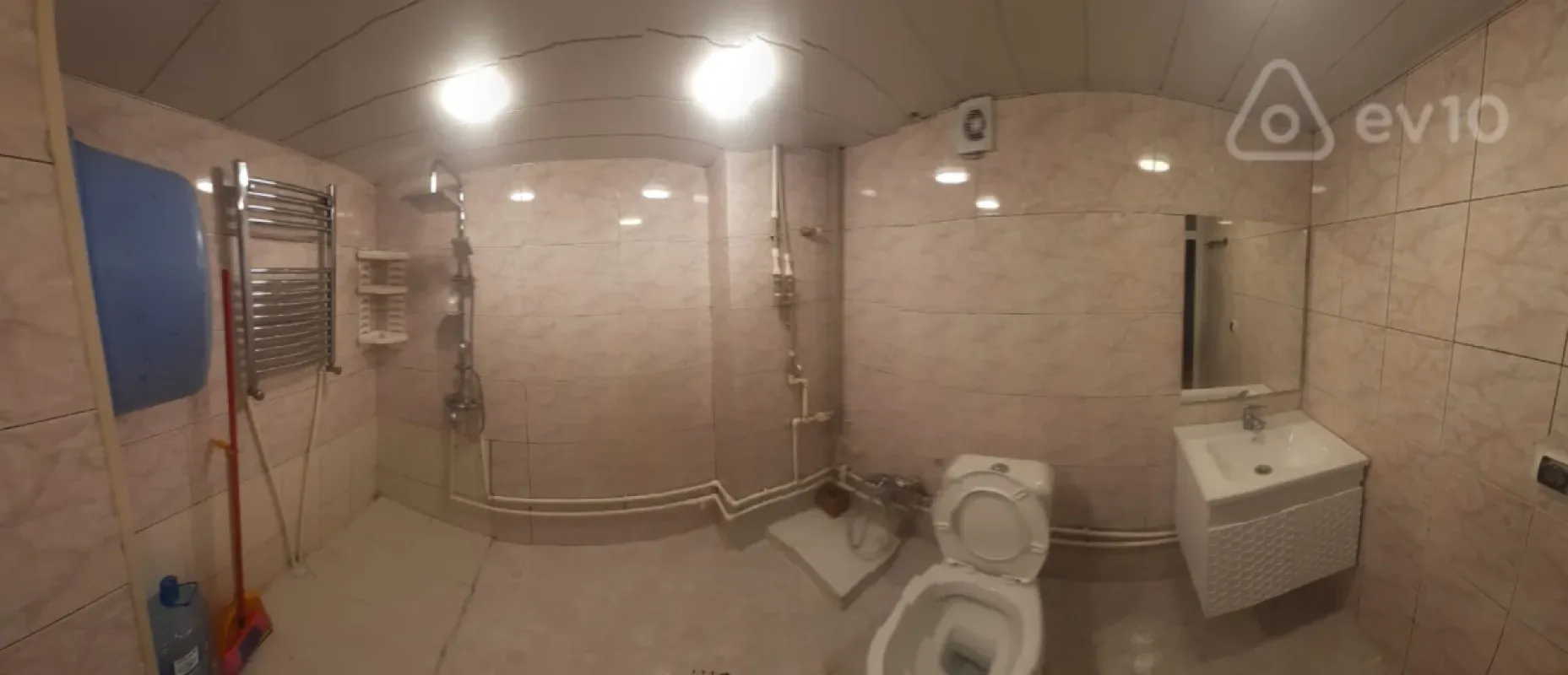 Kirayə verilir 3 otaqlı köhnə tikili 70 m²