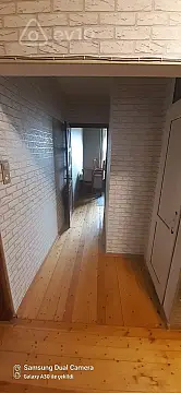 Kirayə verilir 3 otaqlı köhnə tikili 70 m²