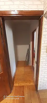 Kirayə verilir 3 otaqlı köhnə tikili 70 m²