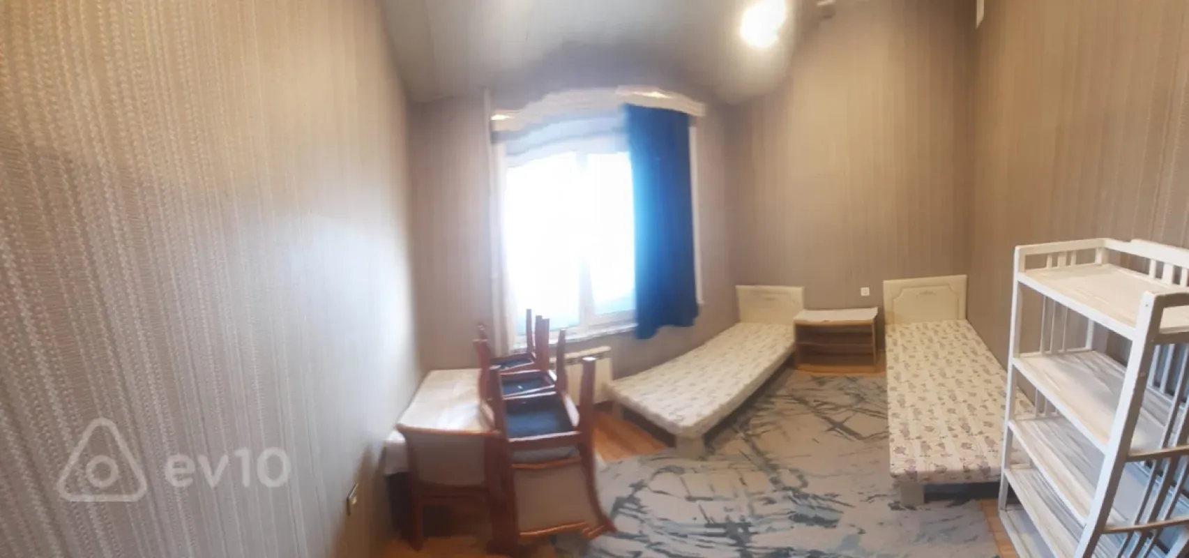 Kirayə verilir 3 otaqlı köhnə tikili 70 m²