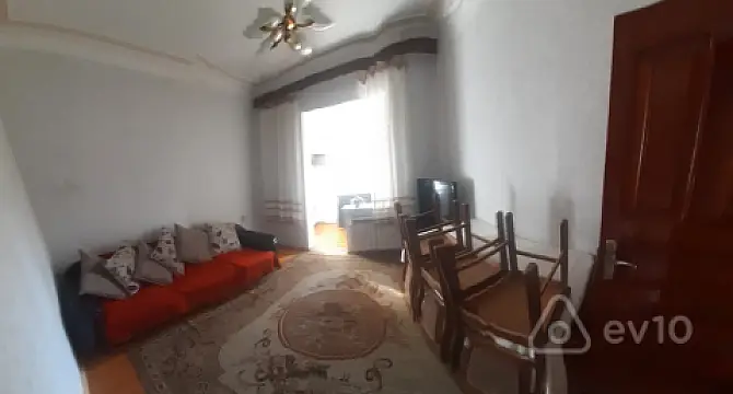 Kirayə verilir 3 otaqlı köhnə tikili 70 m² — Bakı, Suraxanı 3 otaq 70.00 m²