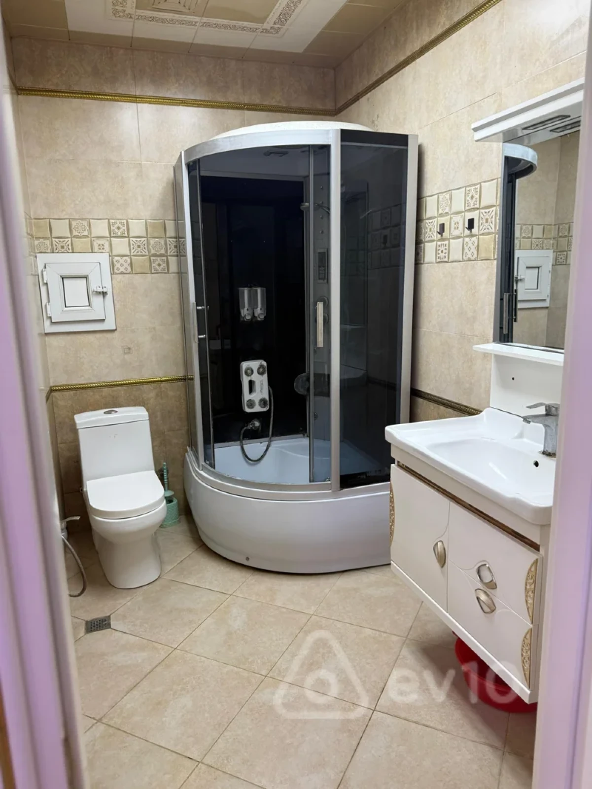 Kirayə verilir 3 otaqlı yeni tikili 110 m²