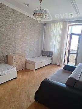 Kirayə verilir 3 otaqlı yeni tikili 110 m²
