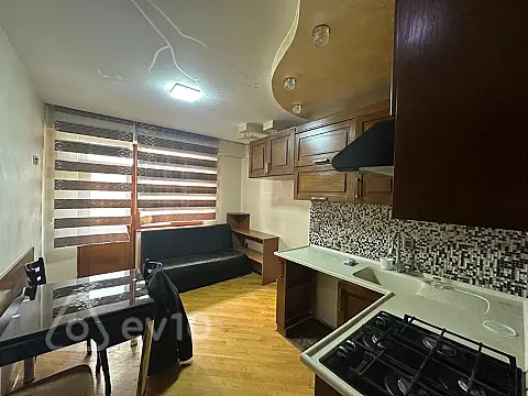 Satılır 2 otaqlı yeni tikili 75 m²