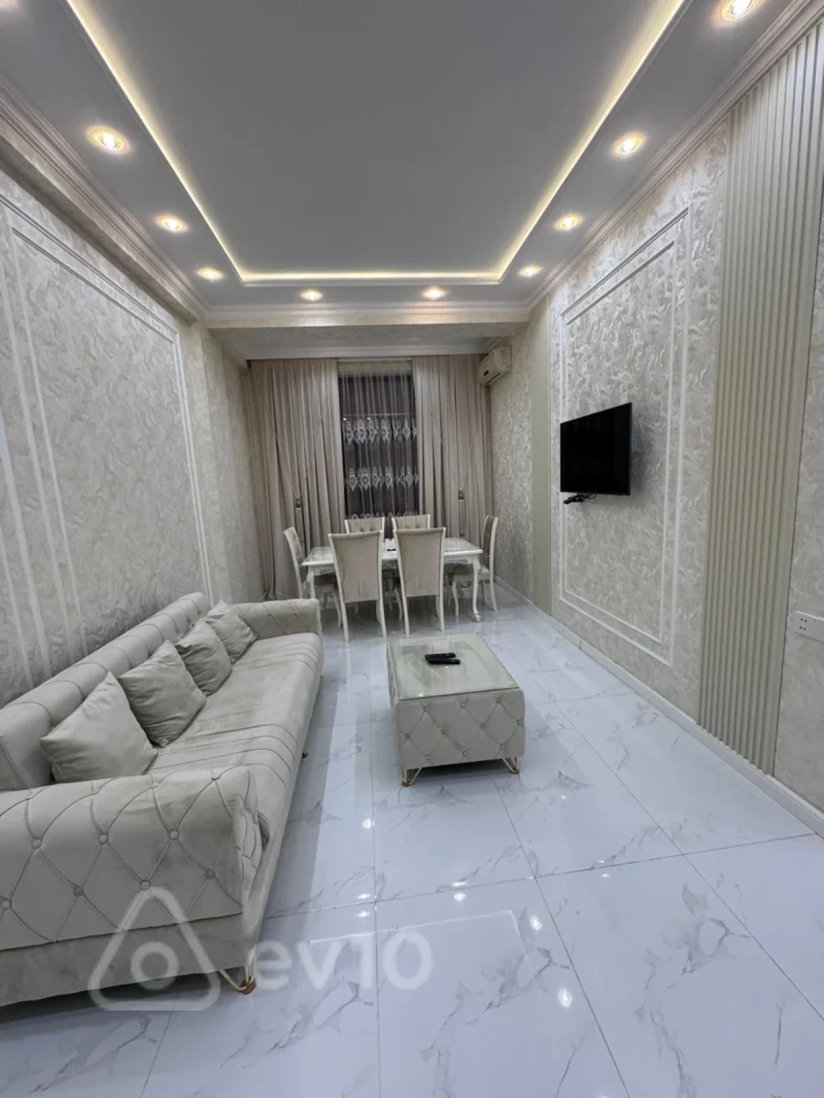 Kirayə verilir 2 otaqlı yeni tikili 65 m²