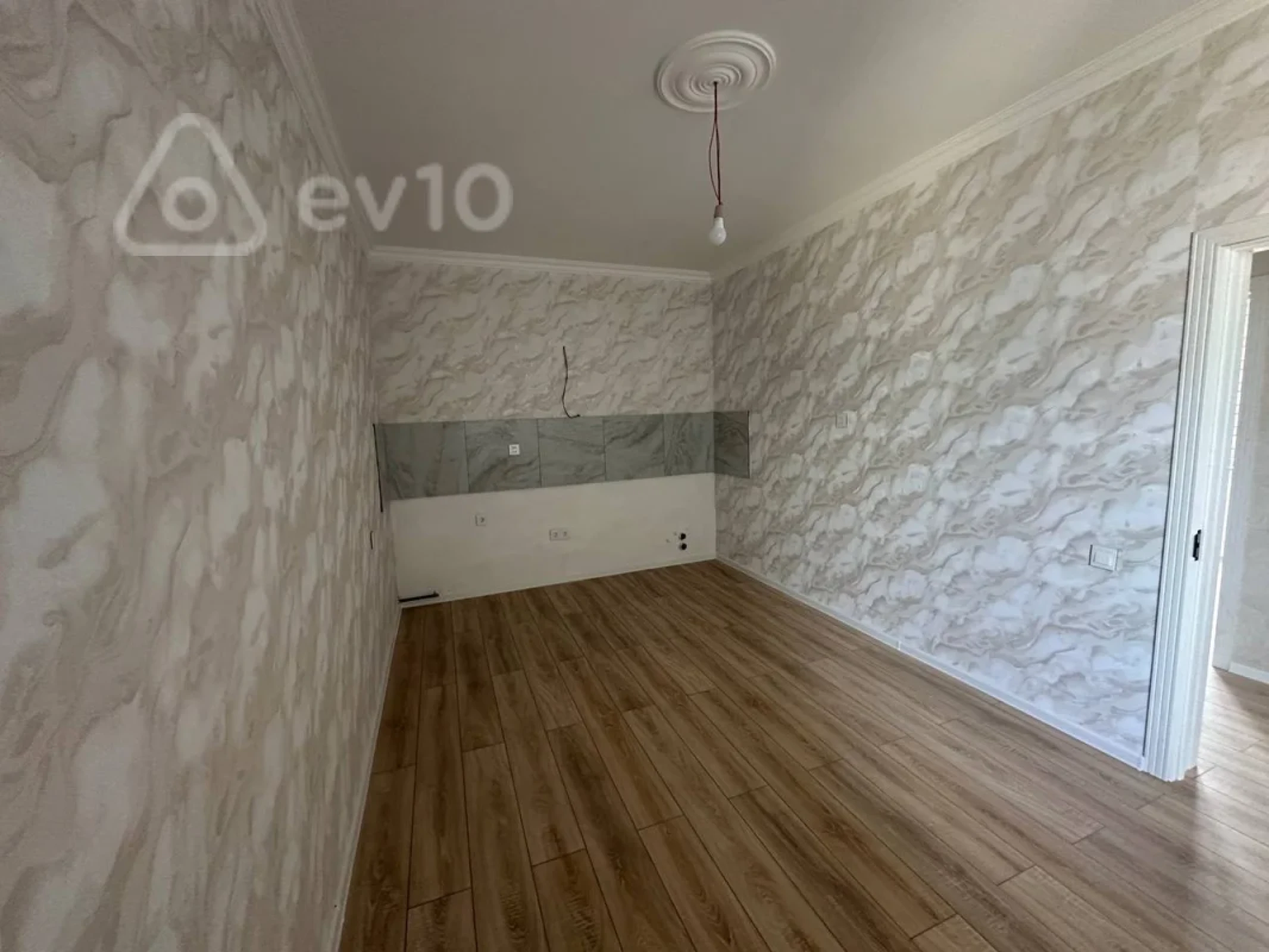 Satılır 3 otaqlı həyət evi 65 m²
