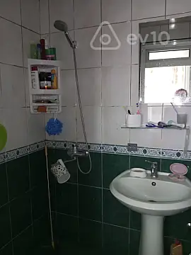 Kirayə verilir 3 otaqlı yeni tikili 100 m²