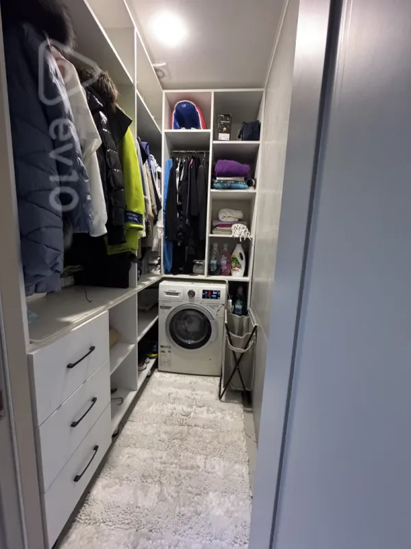 Satılır 2 otaqlı yeni tikili 87 m²