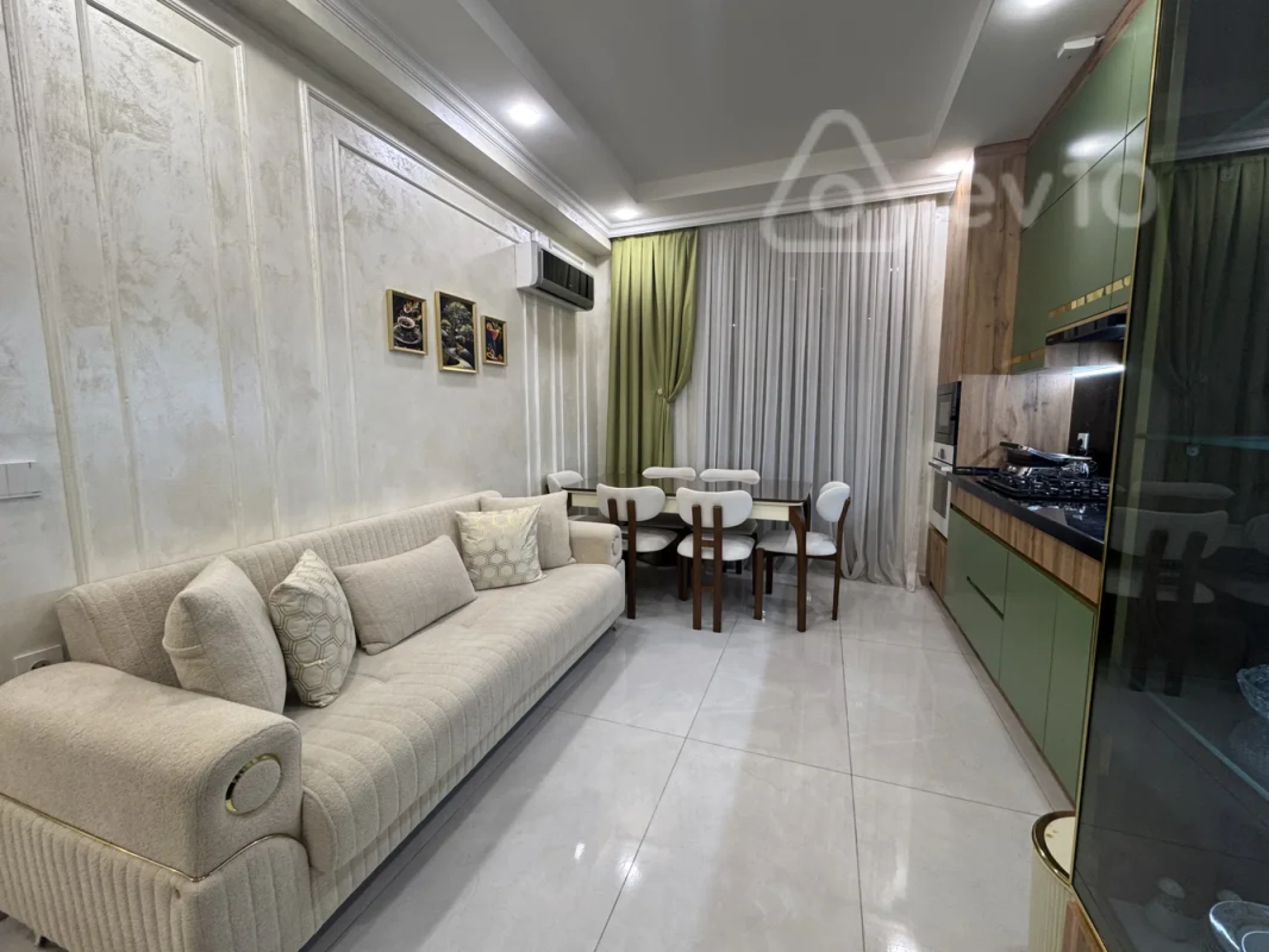 Satılır 2 otaqlı yeni tikili 87 m²