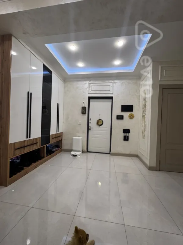 Satılır 2 otaqlı yeni tikili 87 m²