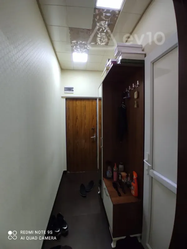 Kirayə verilir 2 otaqlı köhnə tikili 55 m²