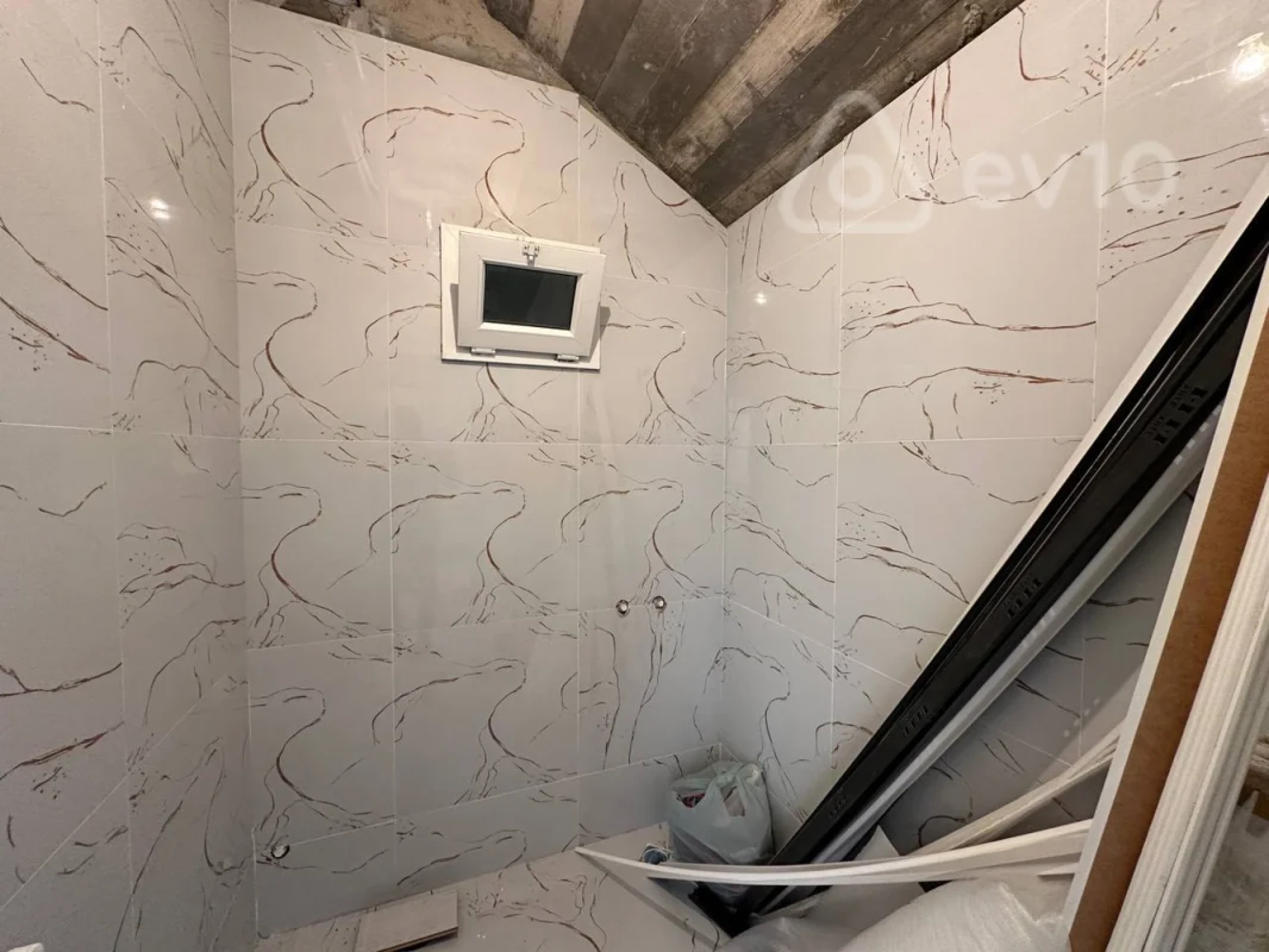 Satılır 4 otaqlı həyət evi 100 m²