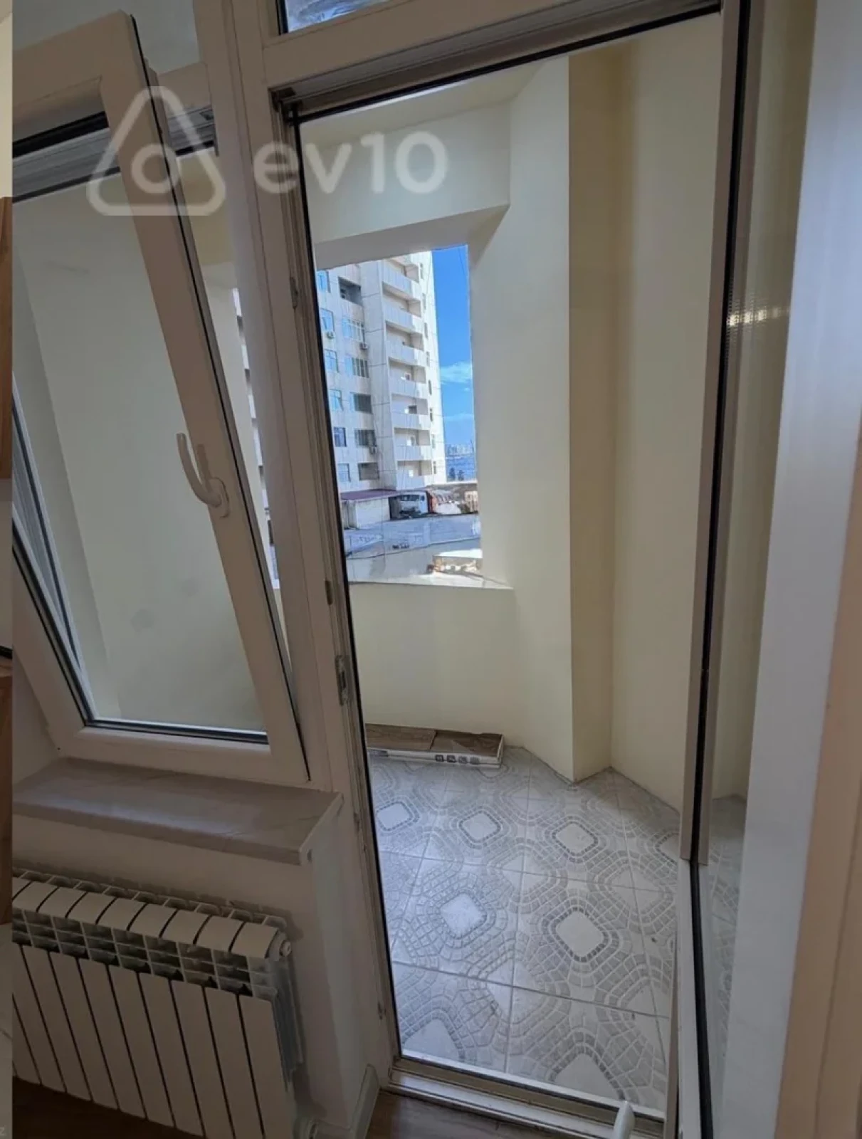 Satılır 2 otaqlı yeni tikili 48 m²