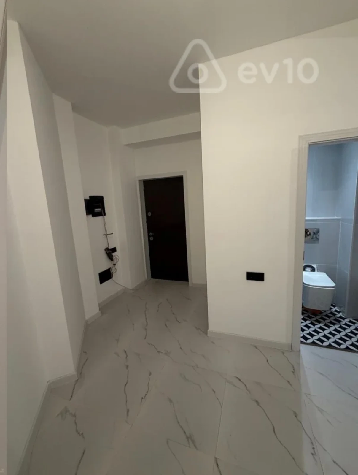 Satılır 2 otaqlı yeni tikili 48 m²