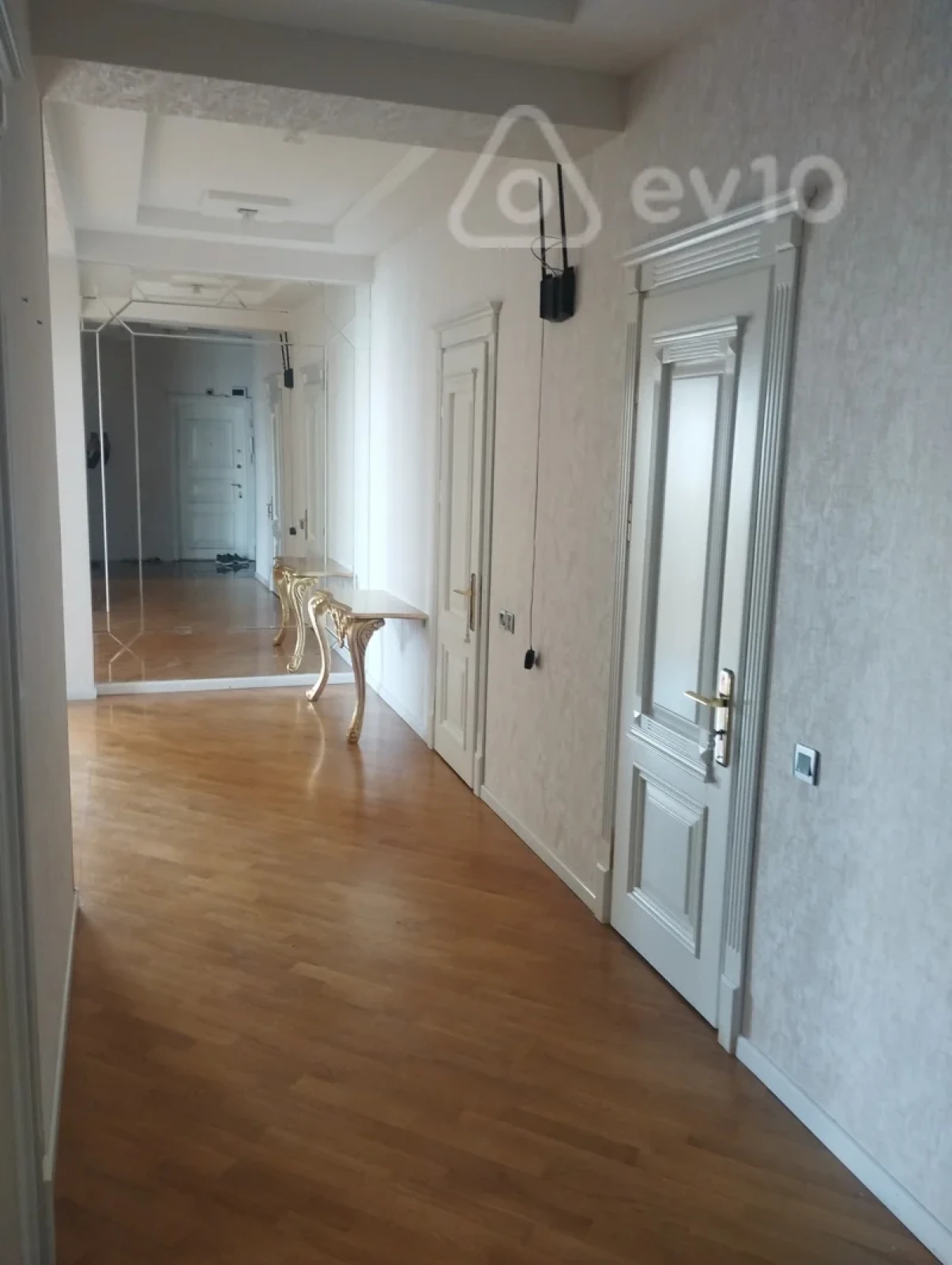 Satılır 3 otaqlı yeni tikili 112 m²