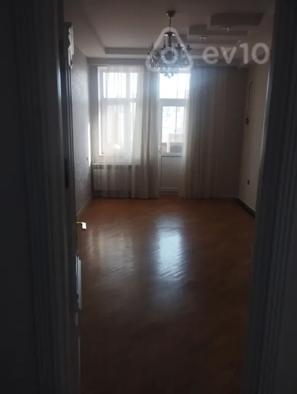 Satılır 3 otaqlı yeni tikili 112 m²