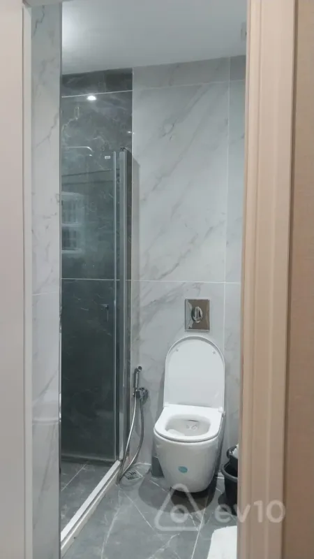 Kirayə verilir 2 otaqlı yeni tikili 60 m²