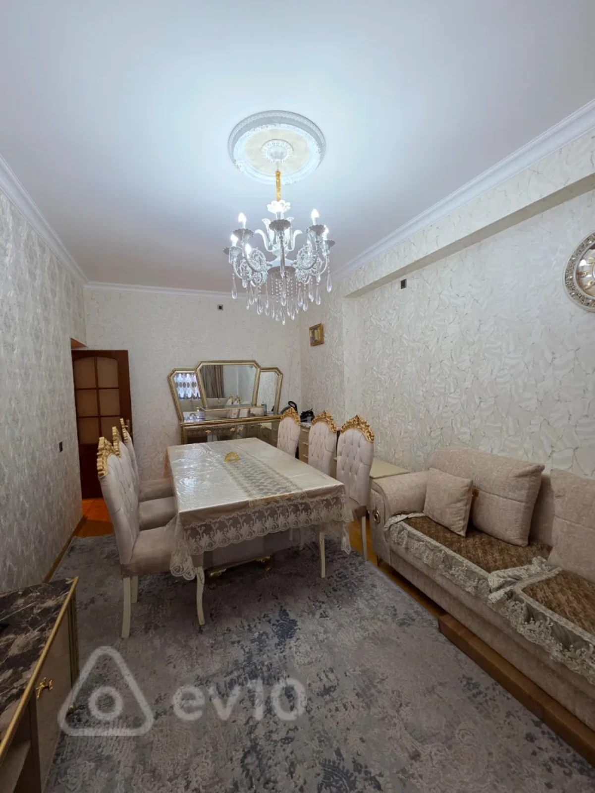 Satılır 2 otaqlı yeni tikili 78 m²