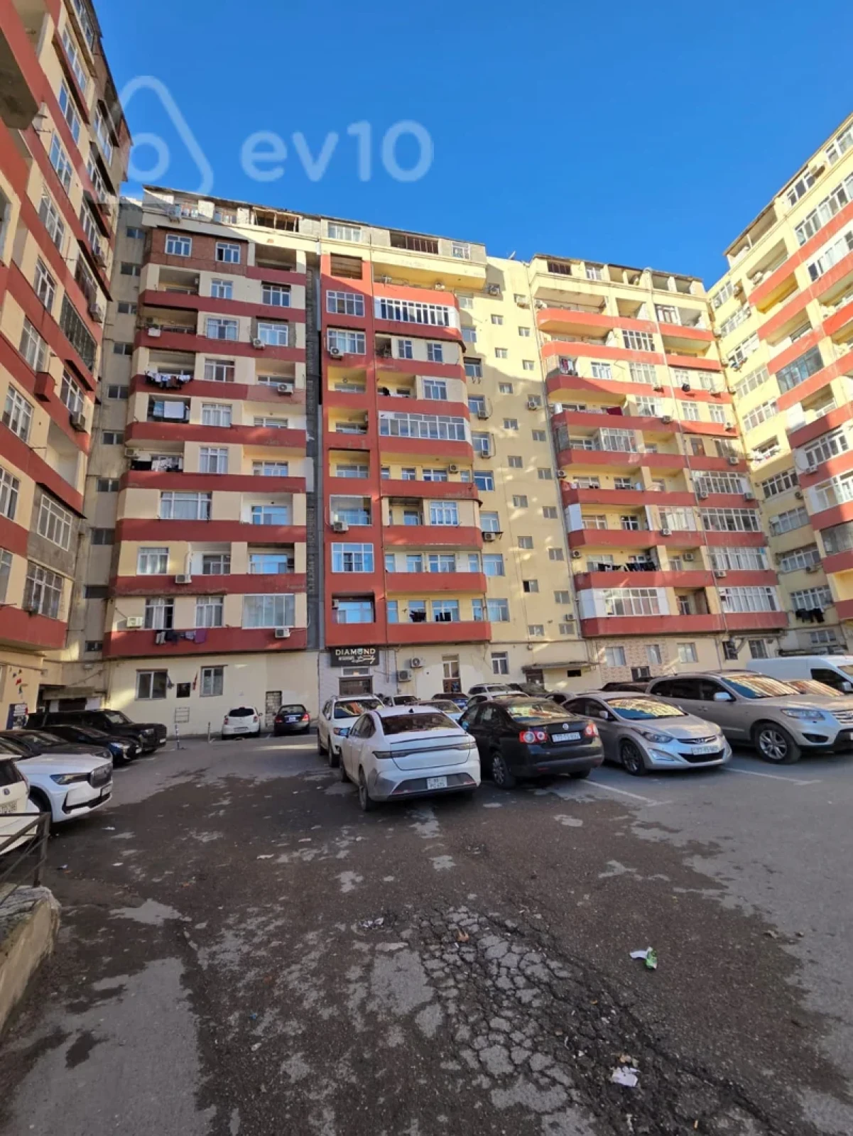 Satılır 2 otaqlı yeni tikili 78 m²