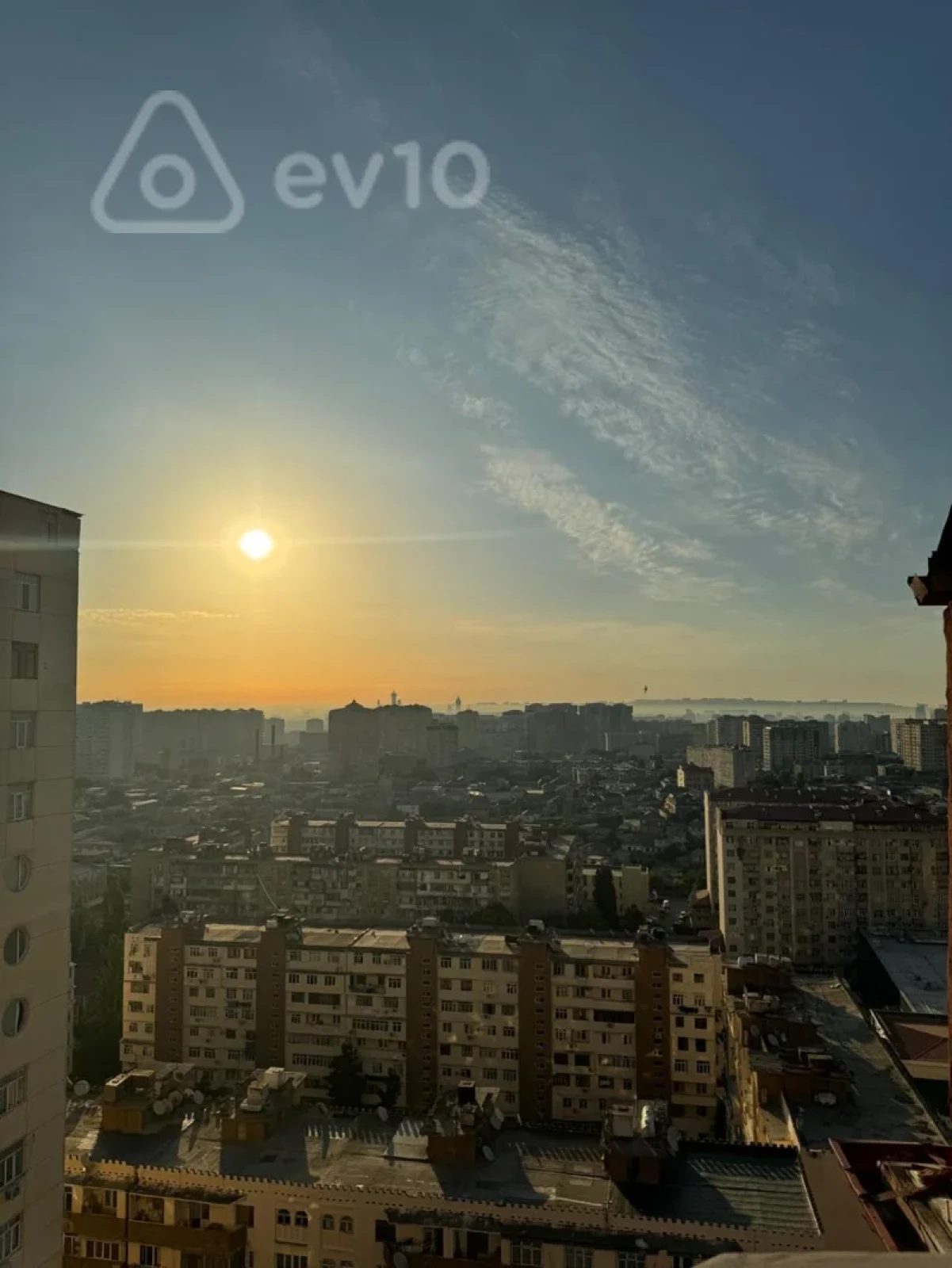 Satılır 3 otaqlı yeni tikili 100 m²