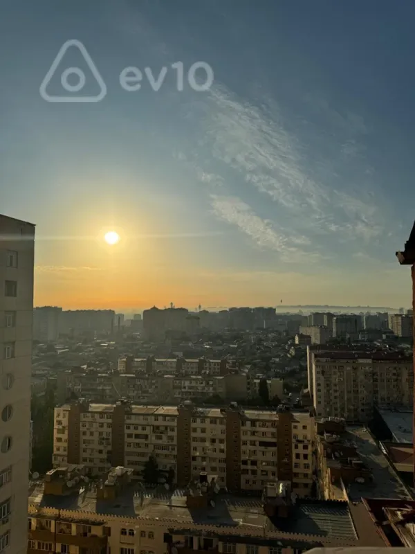 Satılır 3 otaqlı yeni tikili 100 m²