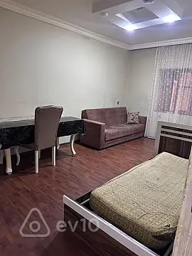 Satılır 3 otaqlı köhnə tikili 65 m²
