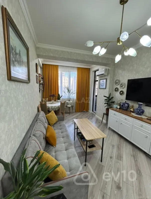 Kirayə verilir 2 otaqlı yeni tikili 60 m²