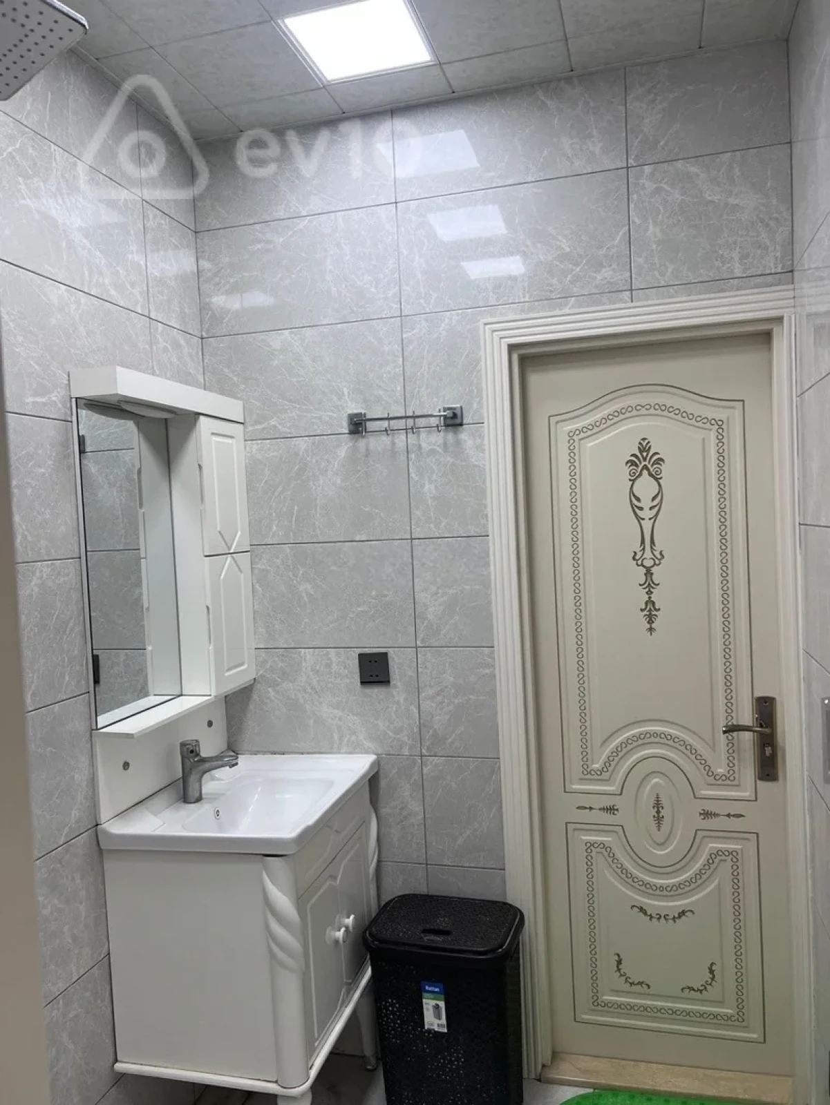 Satılır 3 otaqlı köhnə tikili 78 m²
