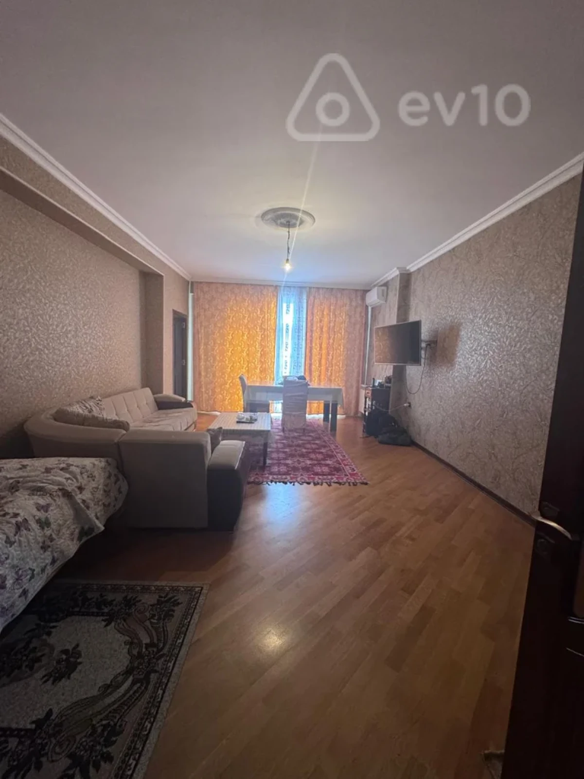 Kirayə verilir 3 otaqlı yeni tikili 95 m²