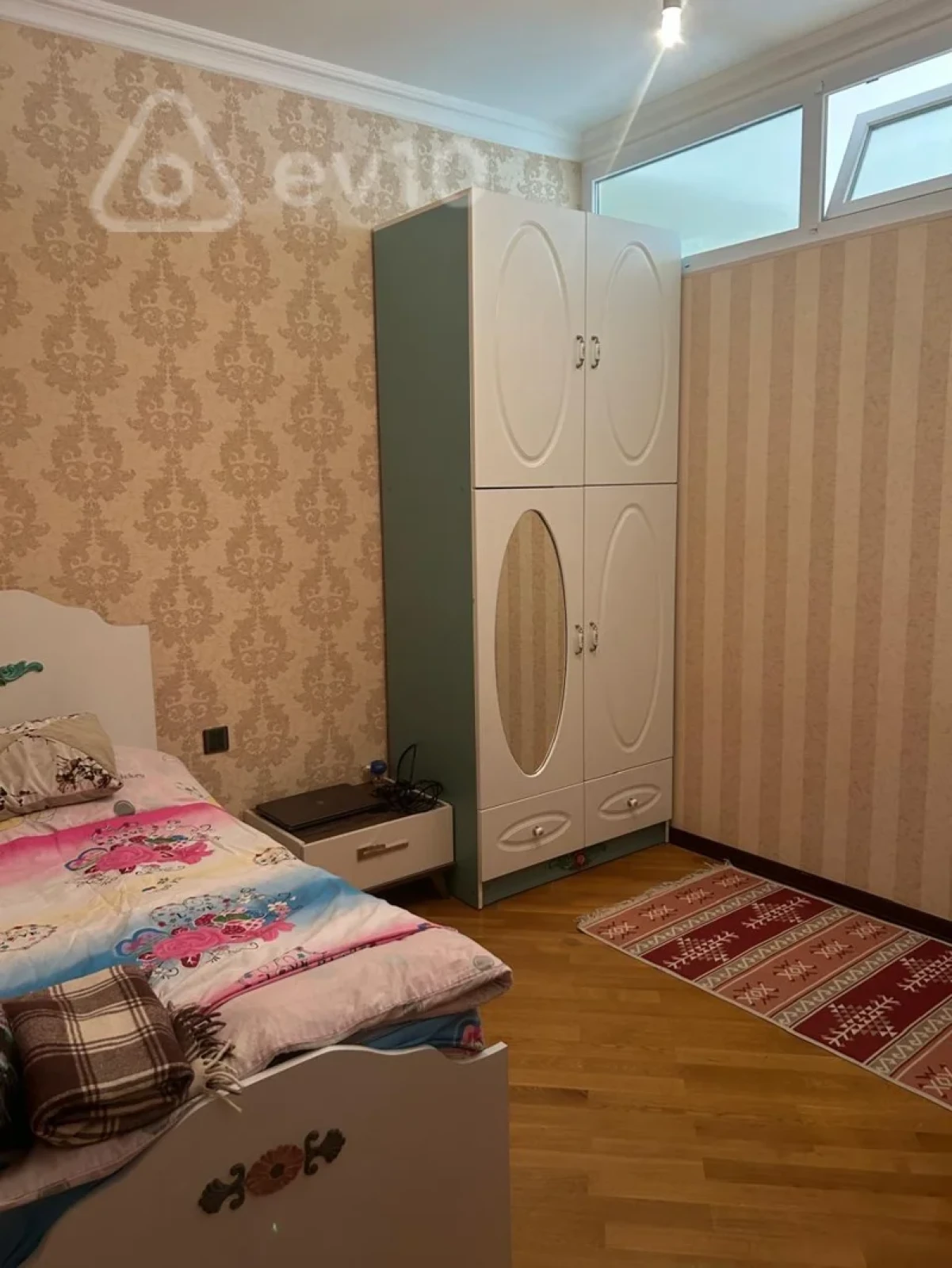 Kirayə verilir 3 otaqlı yeni tikili 95 m²