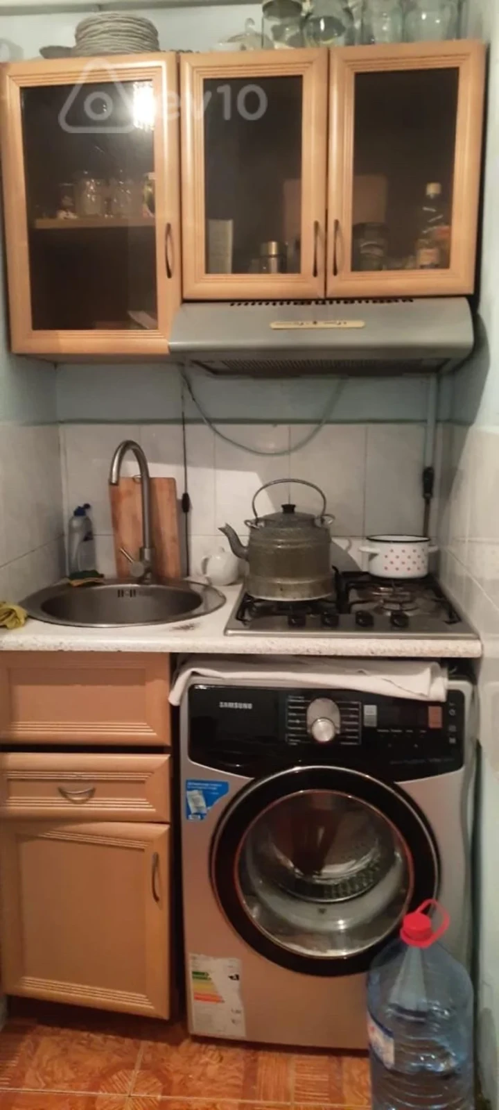 Kirayə verilir 1 otaqlı köhnə tikili 30 m²