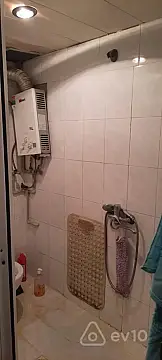 Kirayə verilir 1 otaqlı köhnə tikili 30 m²